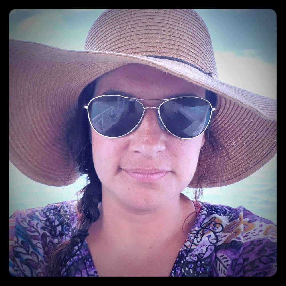 Meet your Posher, Bobbie